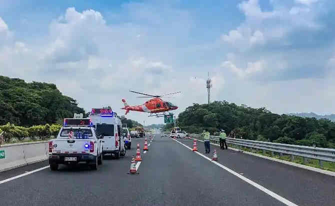 进贤高速公路汽车救援案例